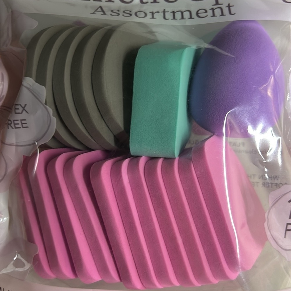 🩷FIRM PRICE🩷 Cosmetic Sponge Assortment -18pc